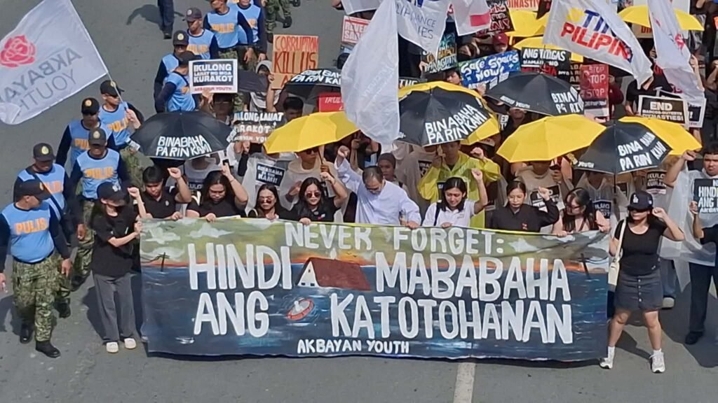 GEN Z, NAG-RALLY MULA GREENHILLS PATUNGO SA EDSA SHRINE KONTRA KORAPSYON AT DINASTIYA